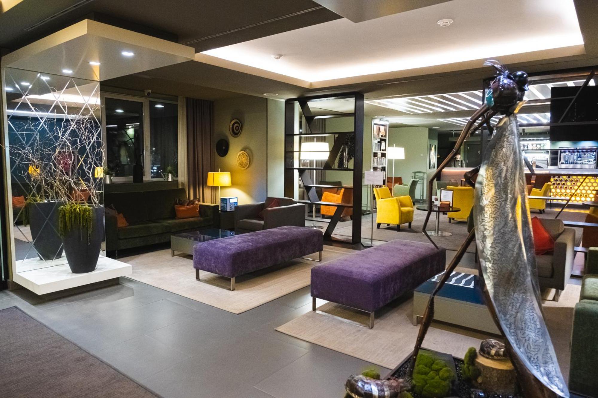 Park Hotel アルマトイ エクステリア 写真